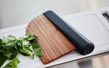 Reinvented-Knife-Veggies