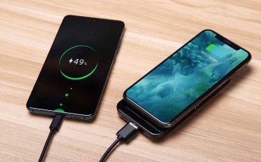 Charge your Mobile Device with FOLDUP