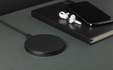 Everyday Tech with Classic Leather