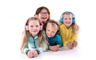 combine-active-noise-cancelling-technology combine headphone