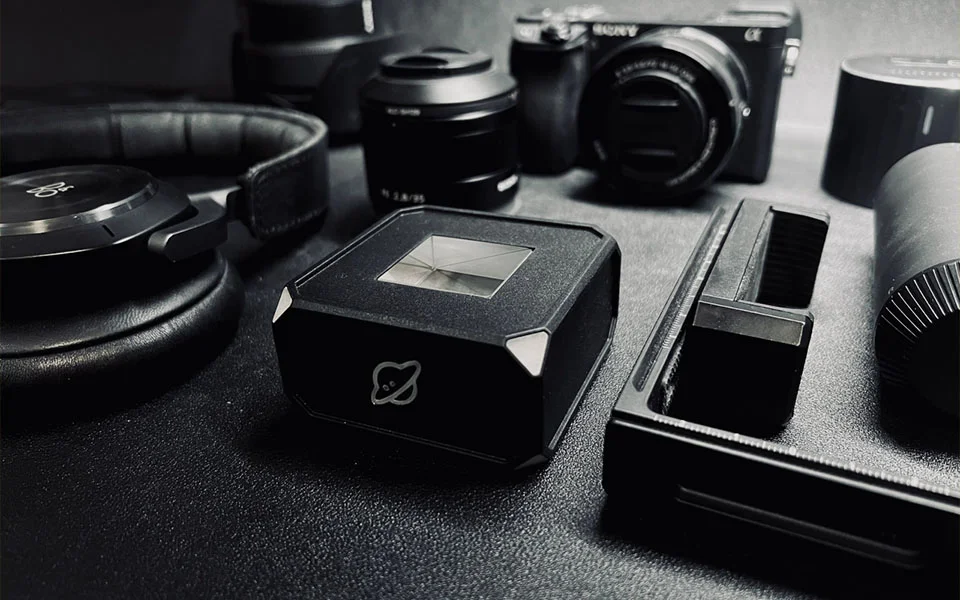 The Holocube show your NFT in hologram The Holocube show your NFT in hologram