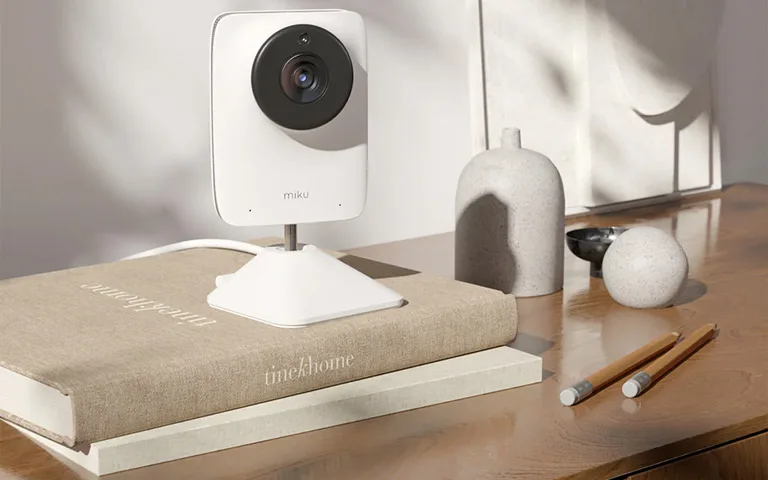 Miku Pro Baby Monitor Tracks Breathing and Sleep Safely